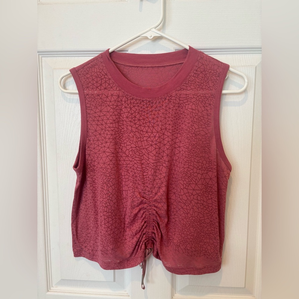 Lululemon Pink/Salmon Color Crop Tank Top